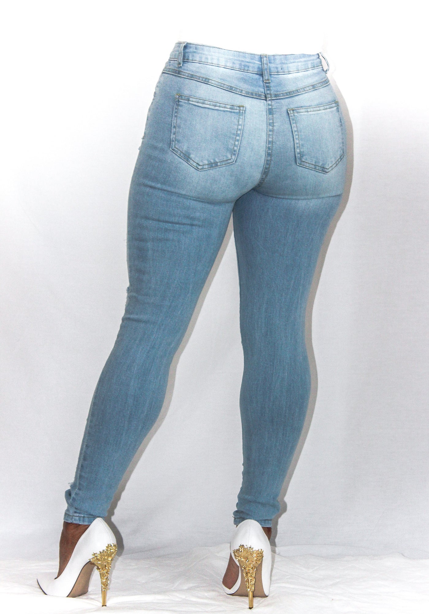 Dorita Distressed High Waist Jeans